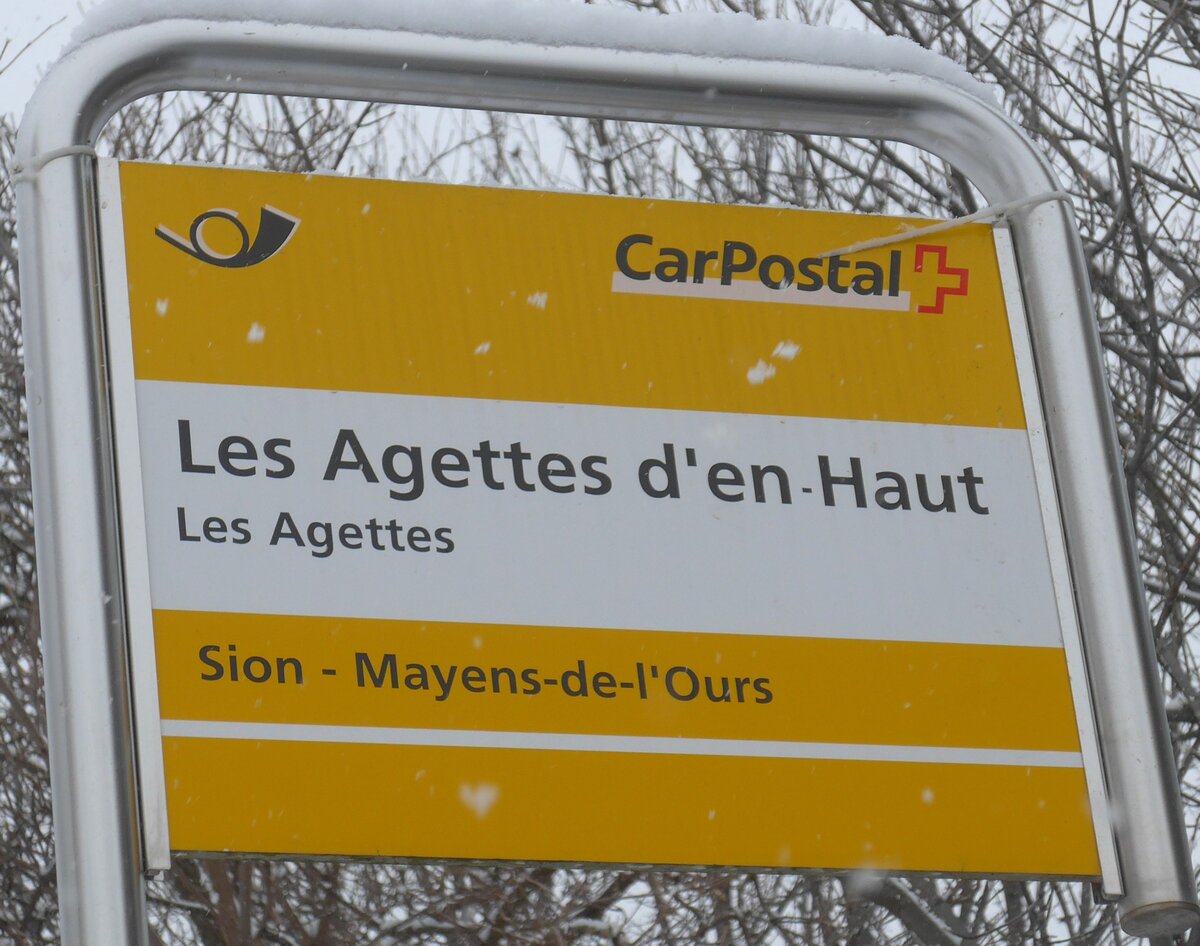 (188'396) - PostAuto-Haltestellenschild - Les Agettes, Les Agettes d'en-Haut - am 11. Februar 2018