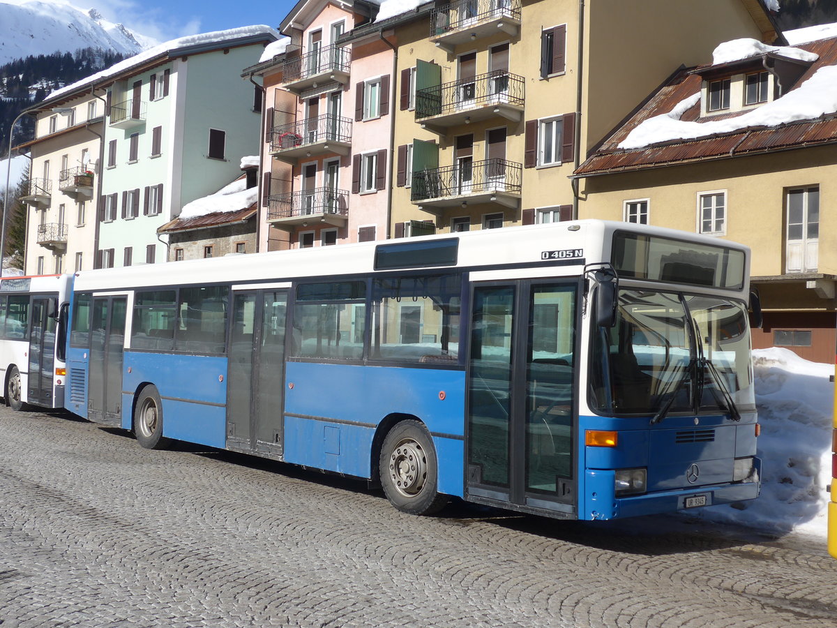 (188'599) - Meyer, Gschenen - UR 9345 - Mercedes (ex VBL Luzern Nr. 555; ex Gowa, Luzern Nr. 55) am 14. Februar 2018 beim Bahnhof Airolo