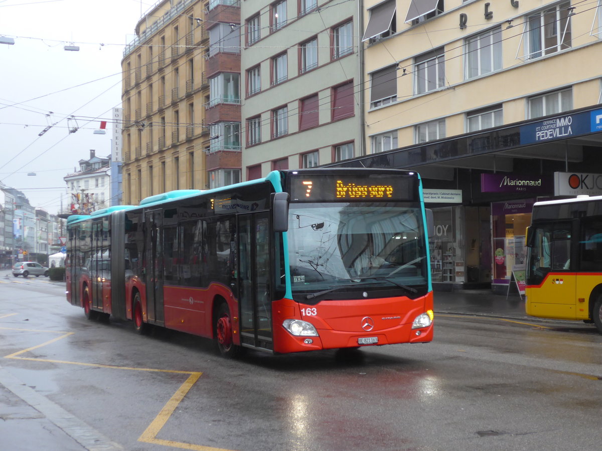 (188'670) - VB Biel - Nr. 163/BE 821'163 - Mercedes am 15. Februar 2018 beim Bahnhof Biel