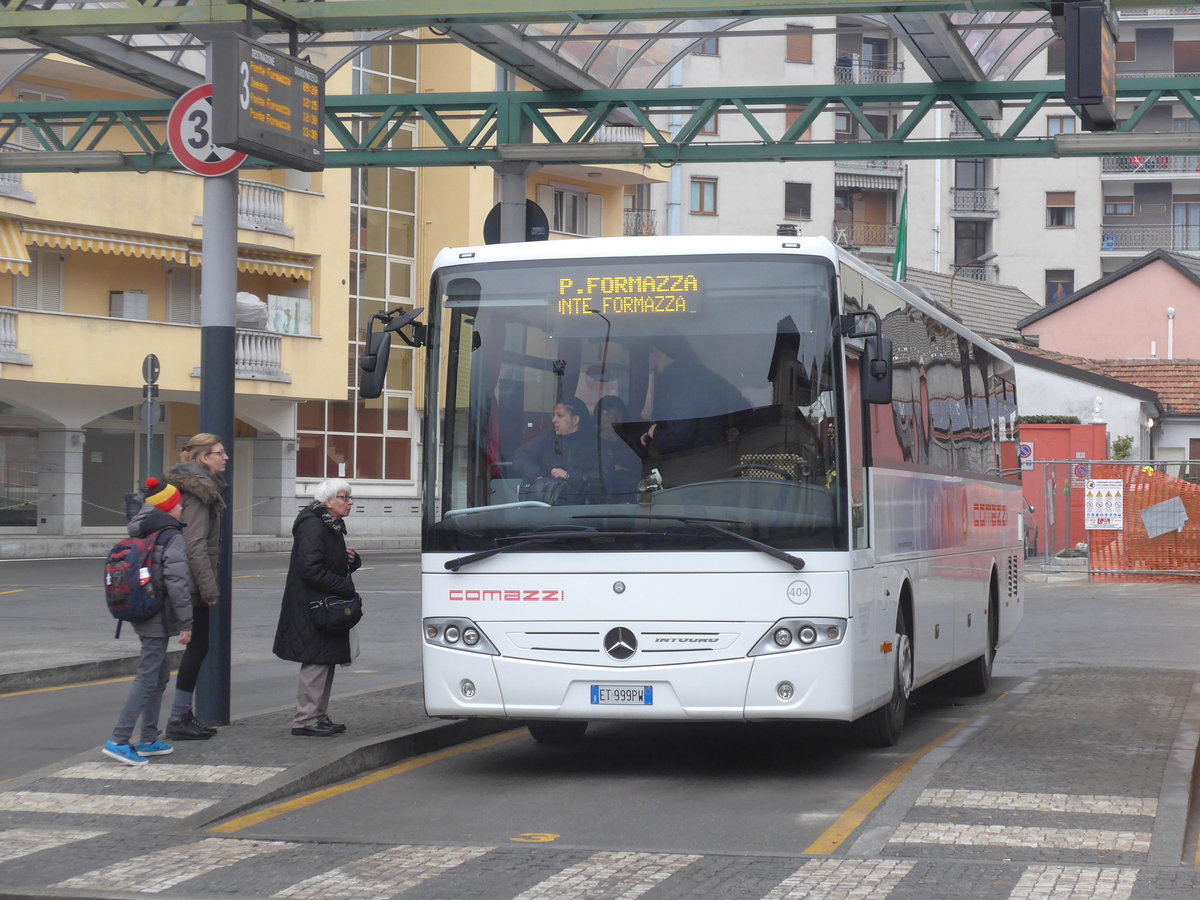 (188'815) - Comazzi, Bergomanero - Nr. 404/ET-999 PW - Mercedes am 17. Februar 2018 beim Bahnhof Doimodossola