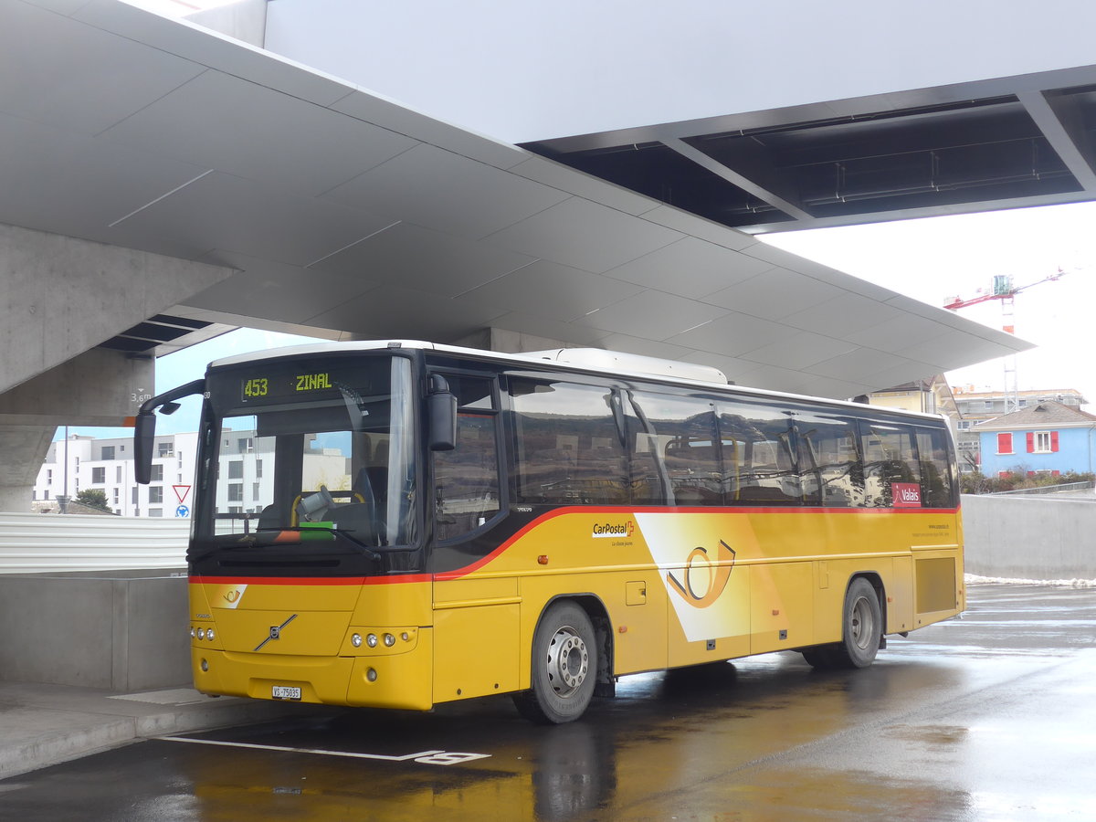(188'883) - TSAR, Sierre - VS 75'035 - Volvo (ex Epiney, Ayer) am 18. Februar 2018 in Sierre, Busbahnhof