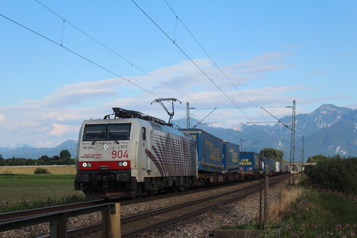 189 904 am 9. August 2012 bei Bernau am Chiemsee.