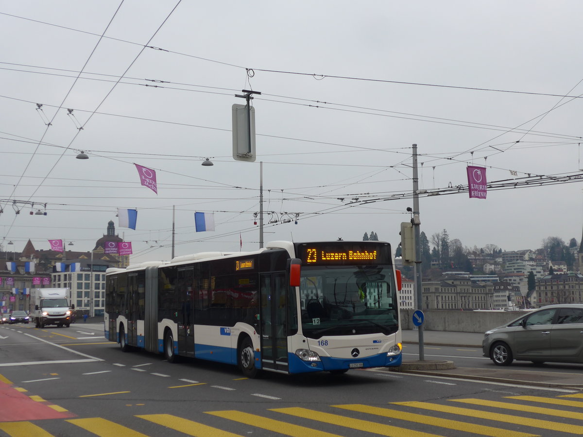 (189'337) - VBL Luzern - Nr. 168/LU 250'398 - Mercedes am 17. Mrz 2018 beim Bahnhof Luzern