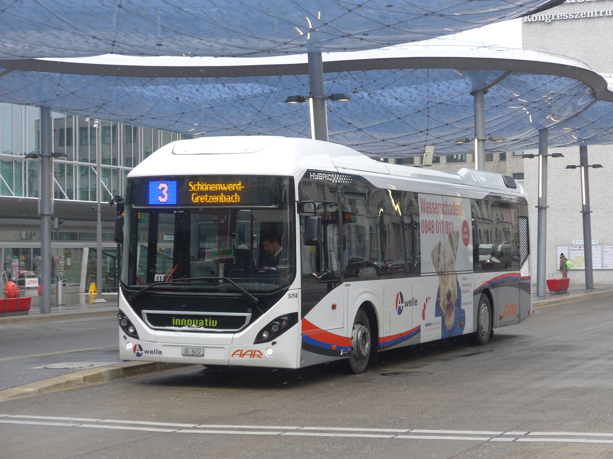 (189'479) - AAR bus+bahn, Aarau - Nr. 52/AG 8452 - Volvo am 19. Mrz 2018 beim Bahnhof Aarau