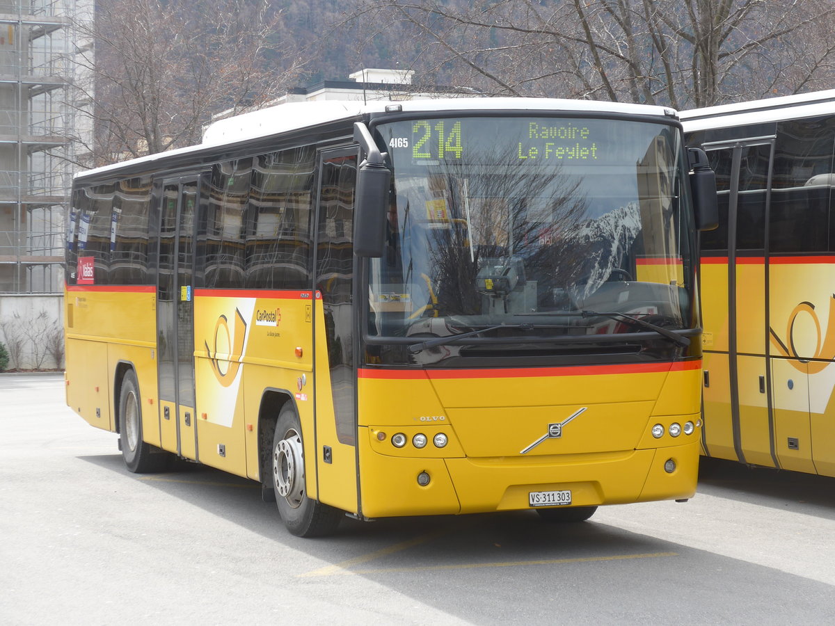 (189'724) - TMR Martigny - Nr. 140/VS 311'303 - Volvo am 30. Mrz 2018 beim Bahnhof Martigny