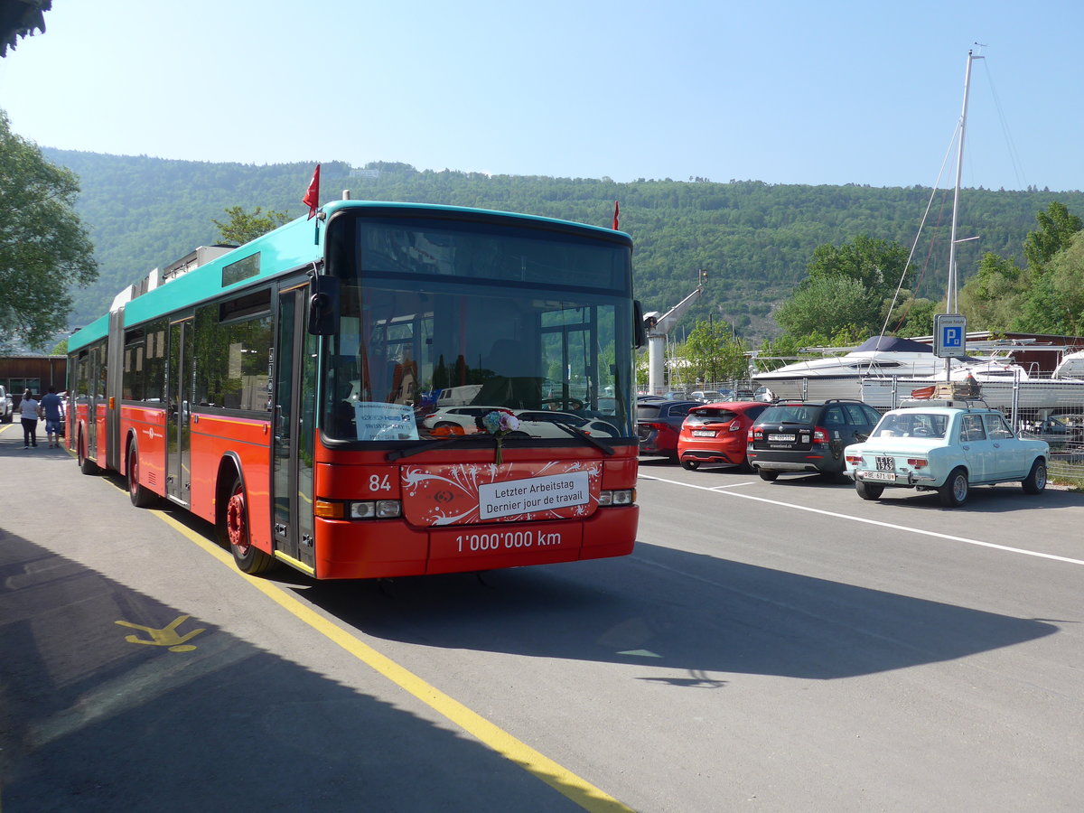 (192'901) - VB Biel - Nr. 84 - NAW/Hess Gelenktrolleybus am 6. Mai 2018 in Biel, Schloss-Strasse