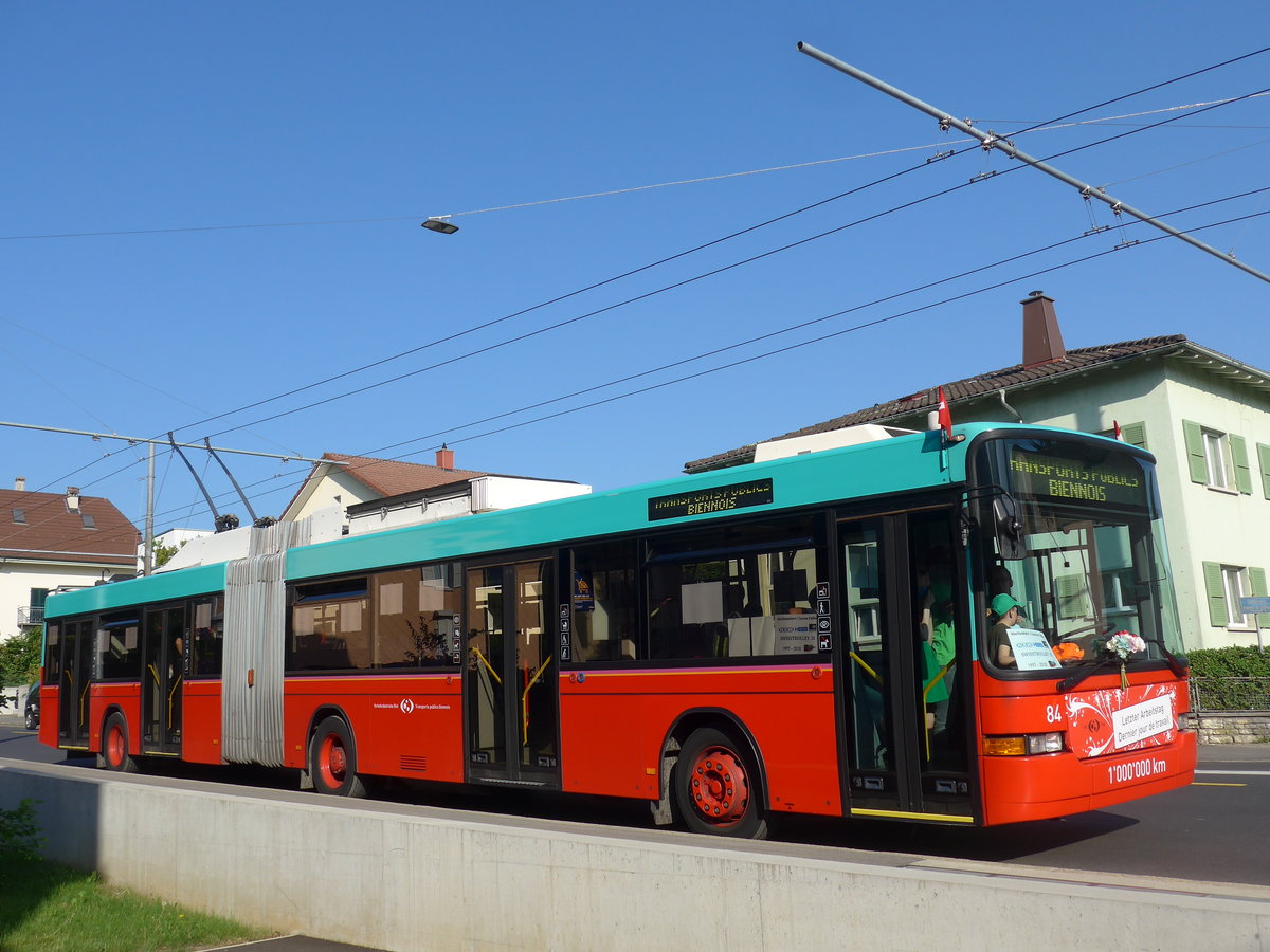 (192'928) - VB Biel - Nr. 84 - NAW/Hess Gelenktrolleybus am 6. Mai 2018 in Biel, Bttenbergstrasse