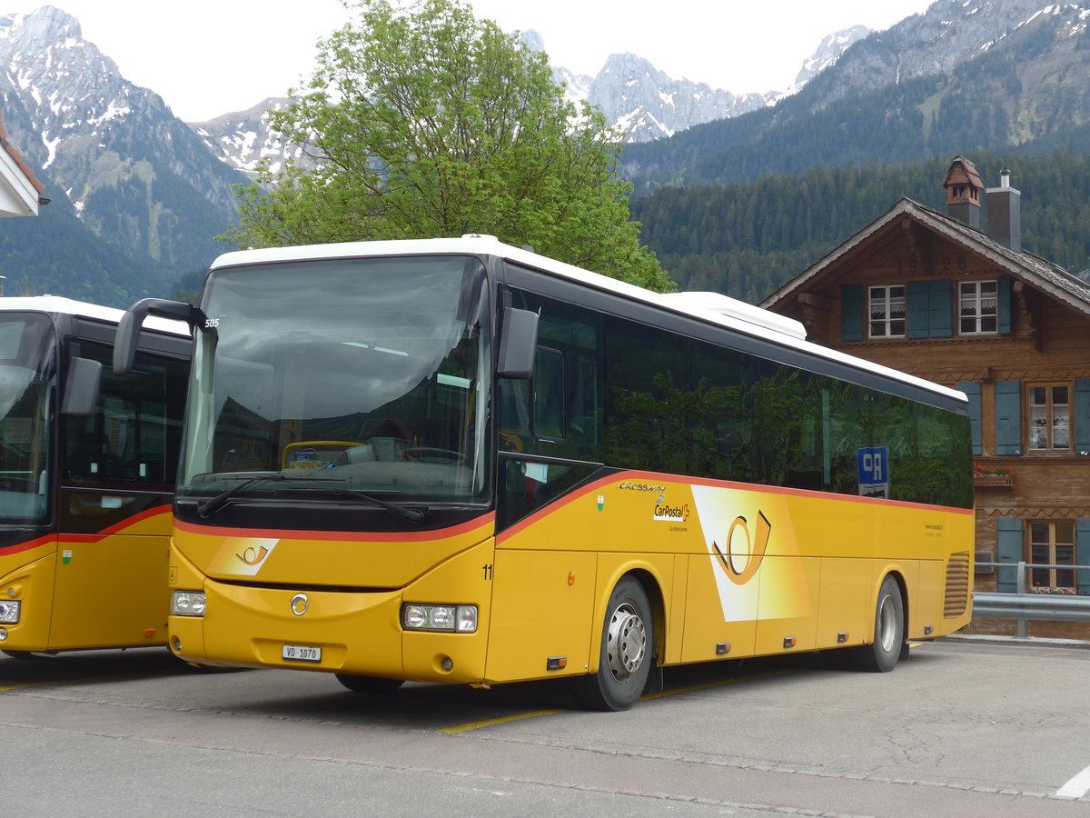 (193'284) - MOB Montreux - Nr. 11/VD 1070 - Irisbus am 21. Mai 2018 beim Bahnhof Chteau-d'Oex