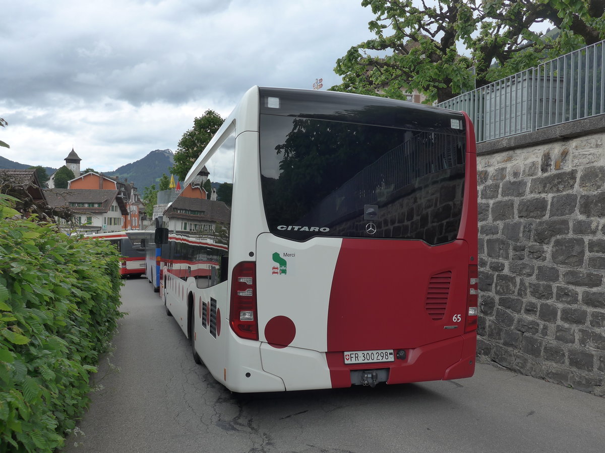 (193'286) - TPF Fribourg - Nr. 65/FR 300'298 - Mercedes am 21. Mai 2018 beim Bahnhof Chteau-d'Oex