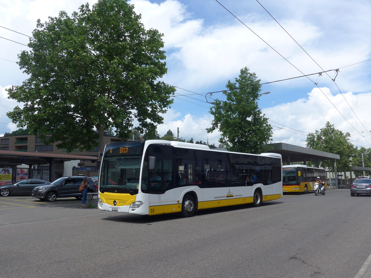 (193'944) - VBSH Schaffhausen - Nr. 23/SH 38'023 - Mercedes am 10. Juni 2018 beim Bahnhof Schaffhausen