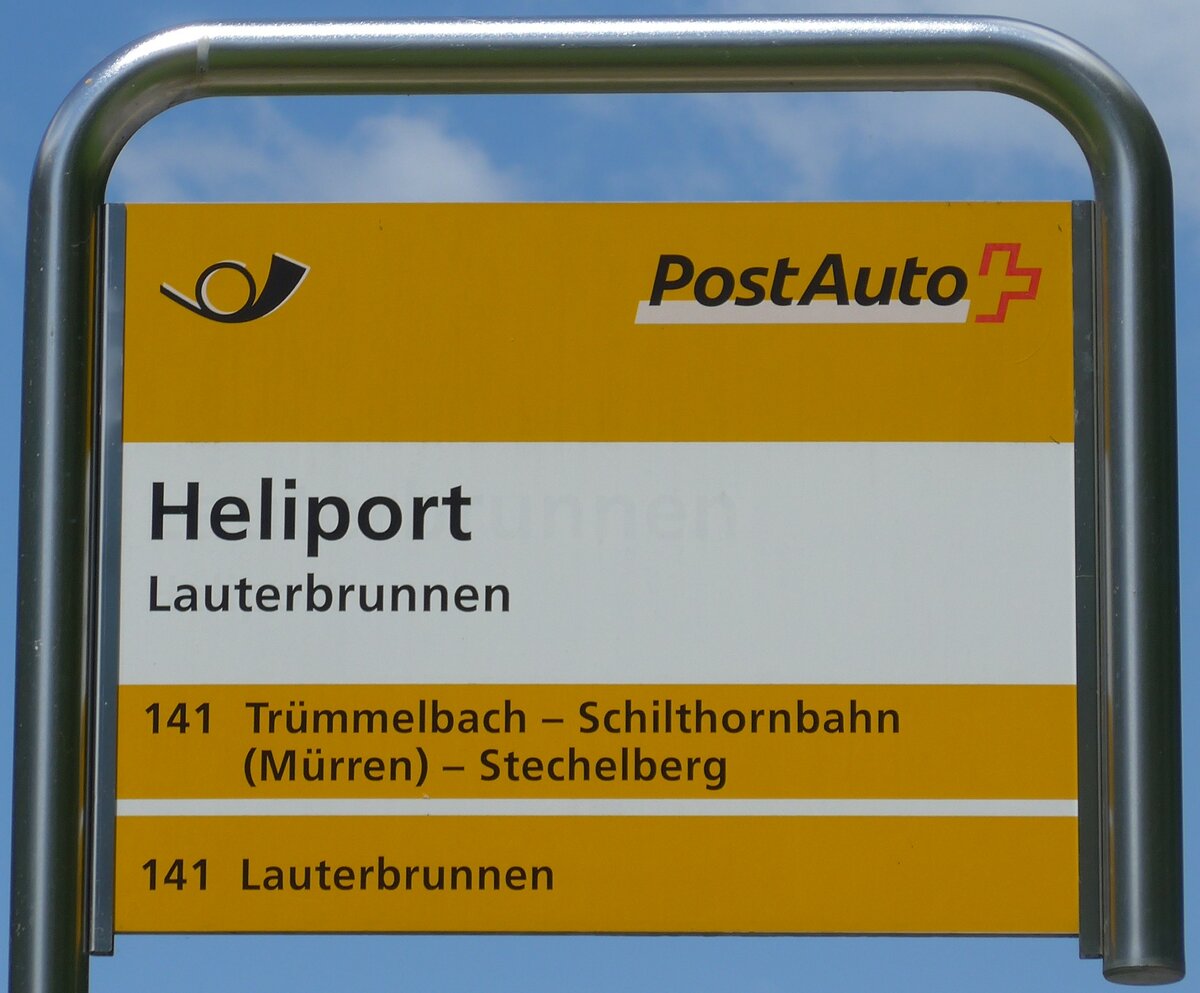 (194'427) - PostAuto-Haltestellenschild - Lauterbrunnen, Heliport - am 25. Juni 2018