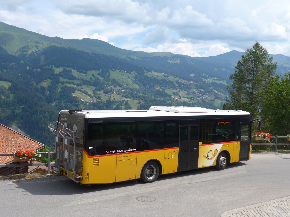 (194'831) - PostAuto Graubnden - GR 168'876 - Irisbus am 15. Juli 2018 in Tschiertschen, Kehrplatz
