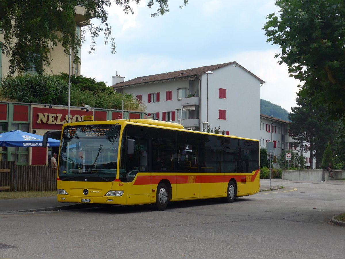 (195'157) - BLT Oberwil - Nr. 60/BL 6922 - Mercedes am 23. Juli 2018 beim Bahnhof Muttenz