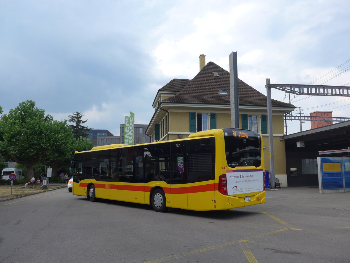 (195'162) - BLT Oberwil - Nr. 82/BL 7646 - Mercedes am 23. Juli 2018 beim Bahnhof Muttenz