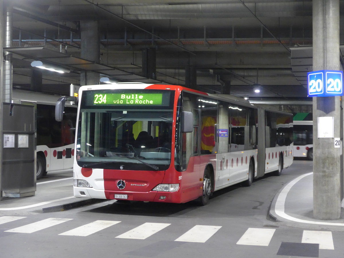 (195'352) - TPF Fribourg - Nr. 157/FR 300'363 - Mercedes am 31. Juli 2018 in Fribourg, Busbahnhof