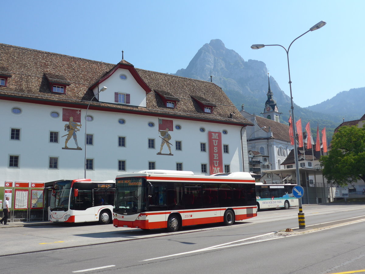 (195'413) - AAGS Schwyz - Nr. 4/SZ 5004 - Scania/Hess am 1. August 2018 in Schwyz, Post