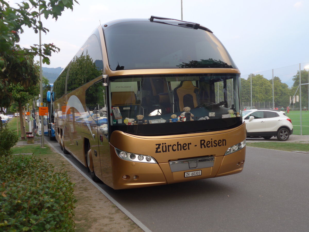 (195'529) - Zrcher, Stfa - ZH 60'301 - Neoplan am 4. August 2018 in Thun, Strandbad