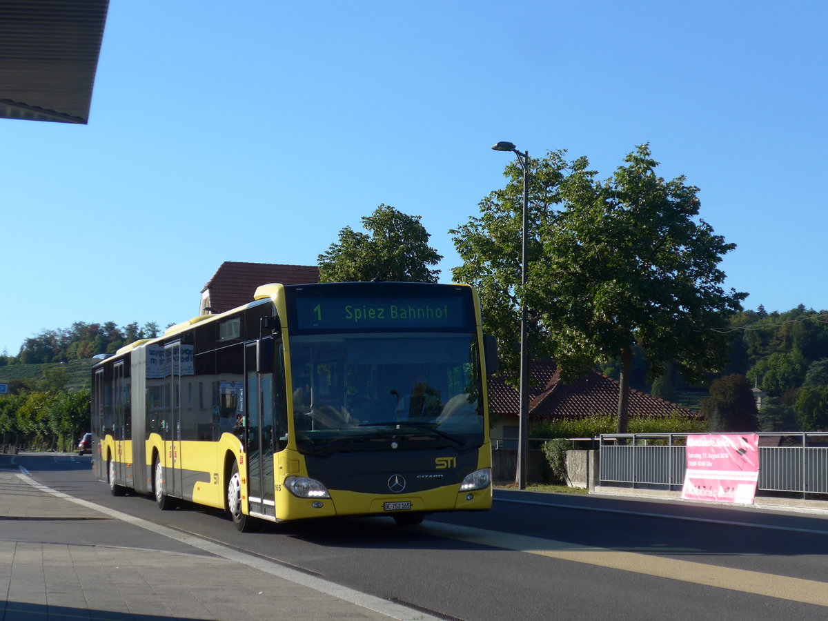 (195'831) - STI Thun - Nr. 165/BE 752'165 - Mercedes am 12. August 2018 beim Bahnhof Spiez