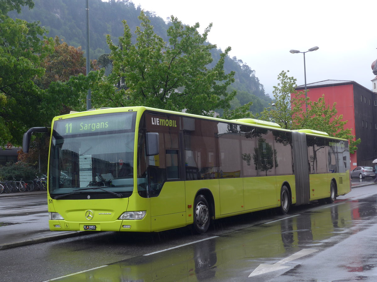 (196'266) - Aus Liechtenstein: LBA Vaduz - Nr. 51/FL 39'851 - Mercedes am 1. September 2018 beim Bahnhof Feldkirch