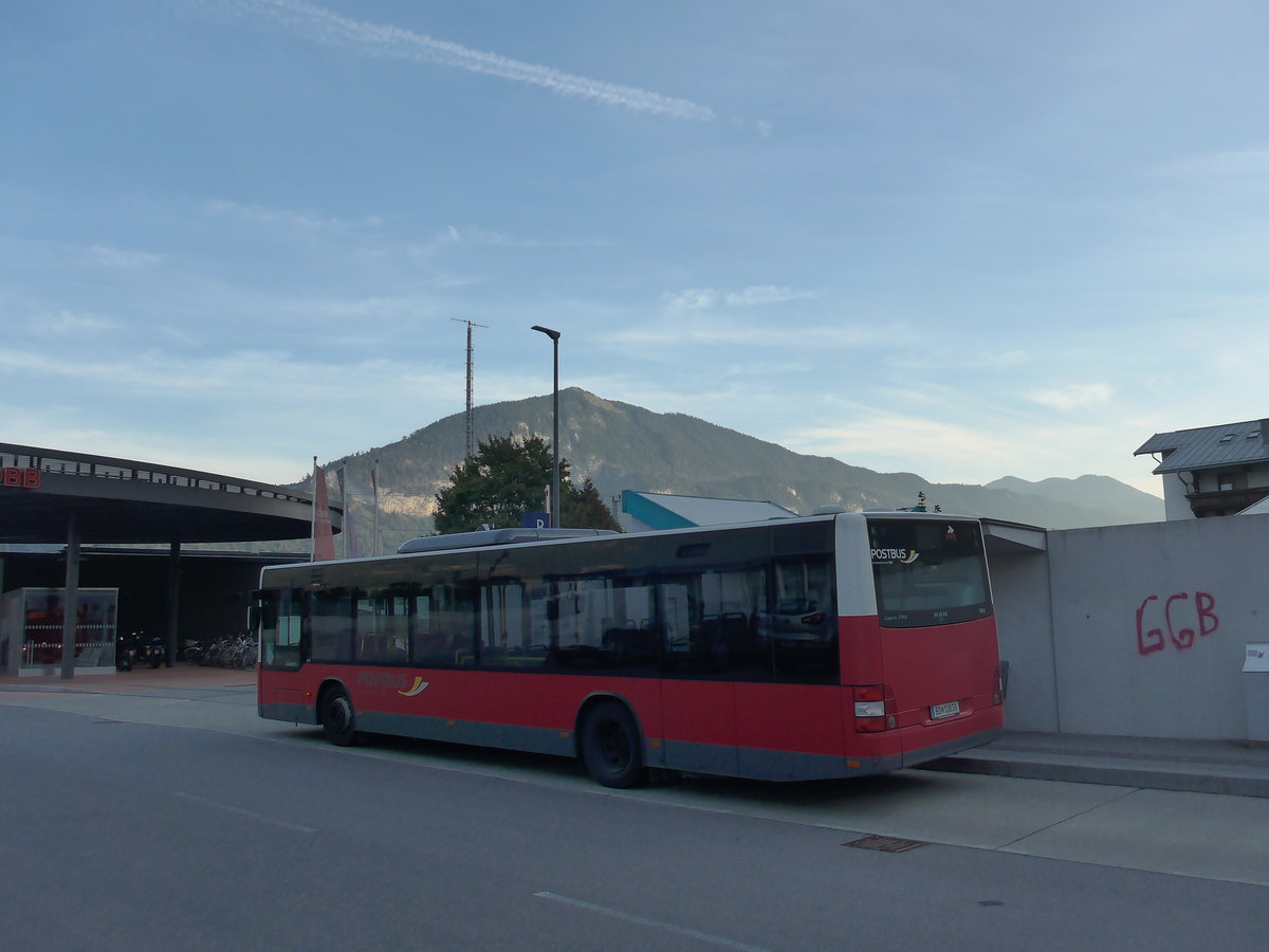(196'734) - PostBus - BD 13'639 - MAN am 11. September 2018 beim Bahnhof Brixlegg