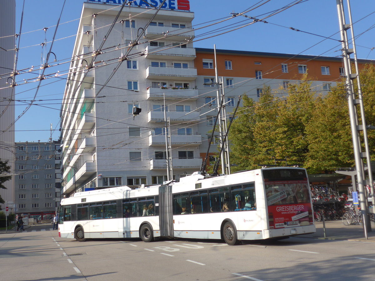 (197'083) - OBUS Salzburg - Nr. 273/S 466 JD - Van Hool Gelenktrolleybus (ex Nr. 0373) am 13. September 2018 beim Bahnhof Salzburg