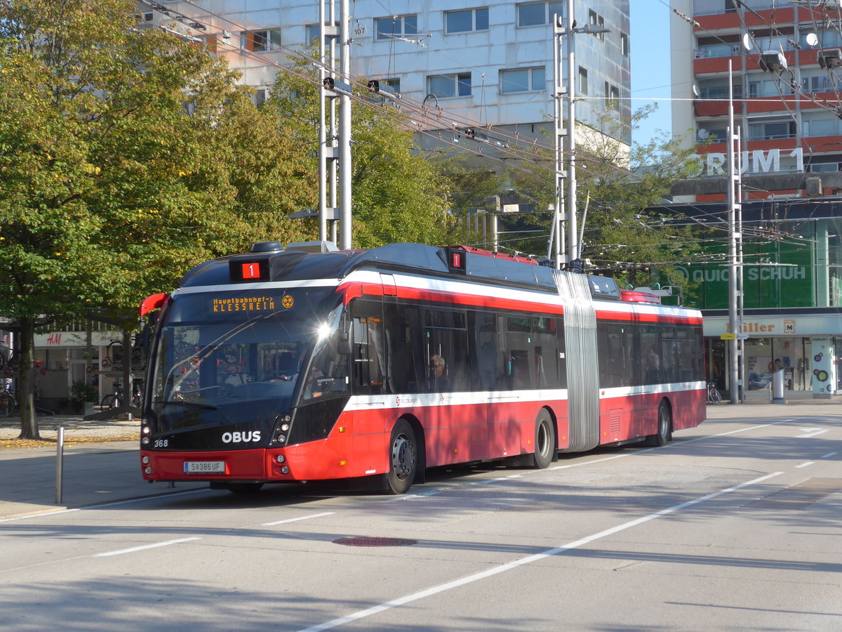 (197'089) - OBUS Salzburg - Nr. 368/S 386 UF - Solaris Gelenktrolleybus am 13. September 2018 beim Bahnhof Salzburg
