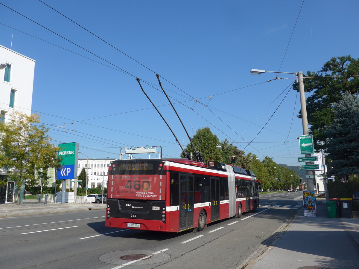 (197'099) - OBUS Salzburg - Nr. 354/S 935 TB - Solaris Gelenktrolleybus am 13. September 2018 in Salzburg, Polizeidirektion
