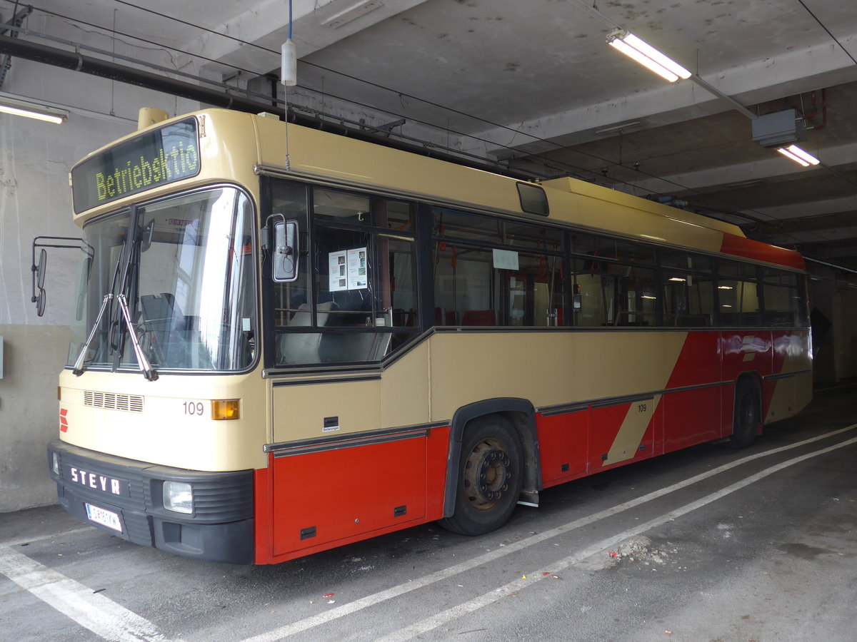 (197'132) - SSV Salzburg (POS) - Nr. 109/S 161 KW - Steyr Trolleybus am 13. September 2018 in Salzburg, Betriebshof