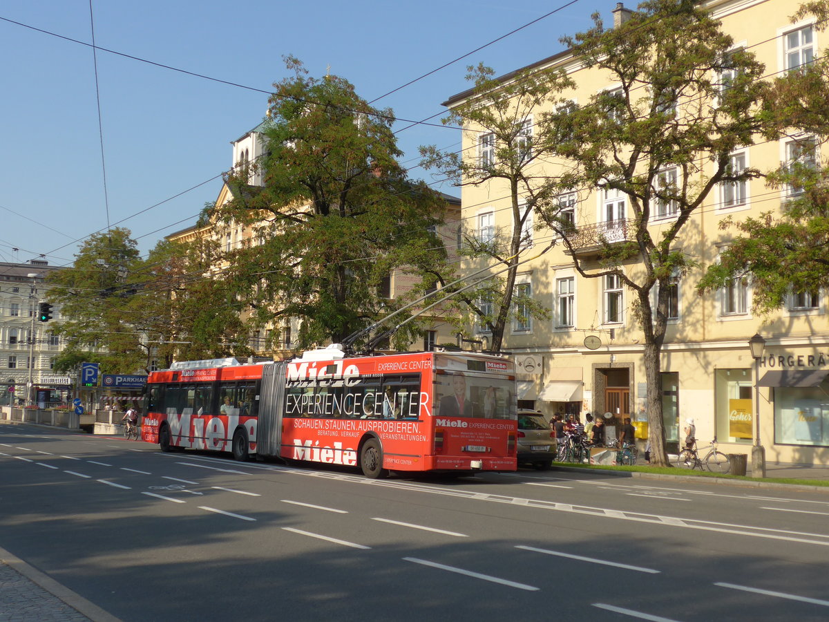 (197'298) - OBUS Salzburg - Nr. 265/S 469 IP - Van Hool Gelenktrolleybus (ex Nr. 0265) am 13. September 2018 in Salzburg, Mirabellplatz