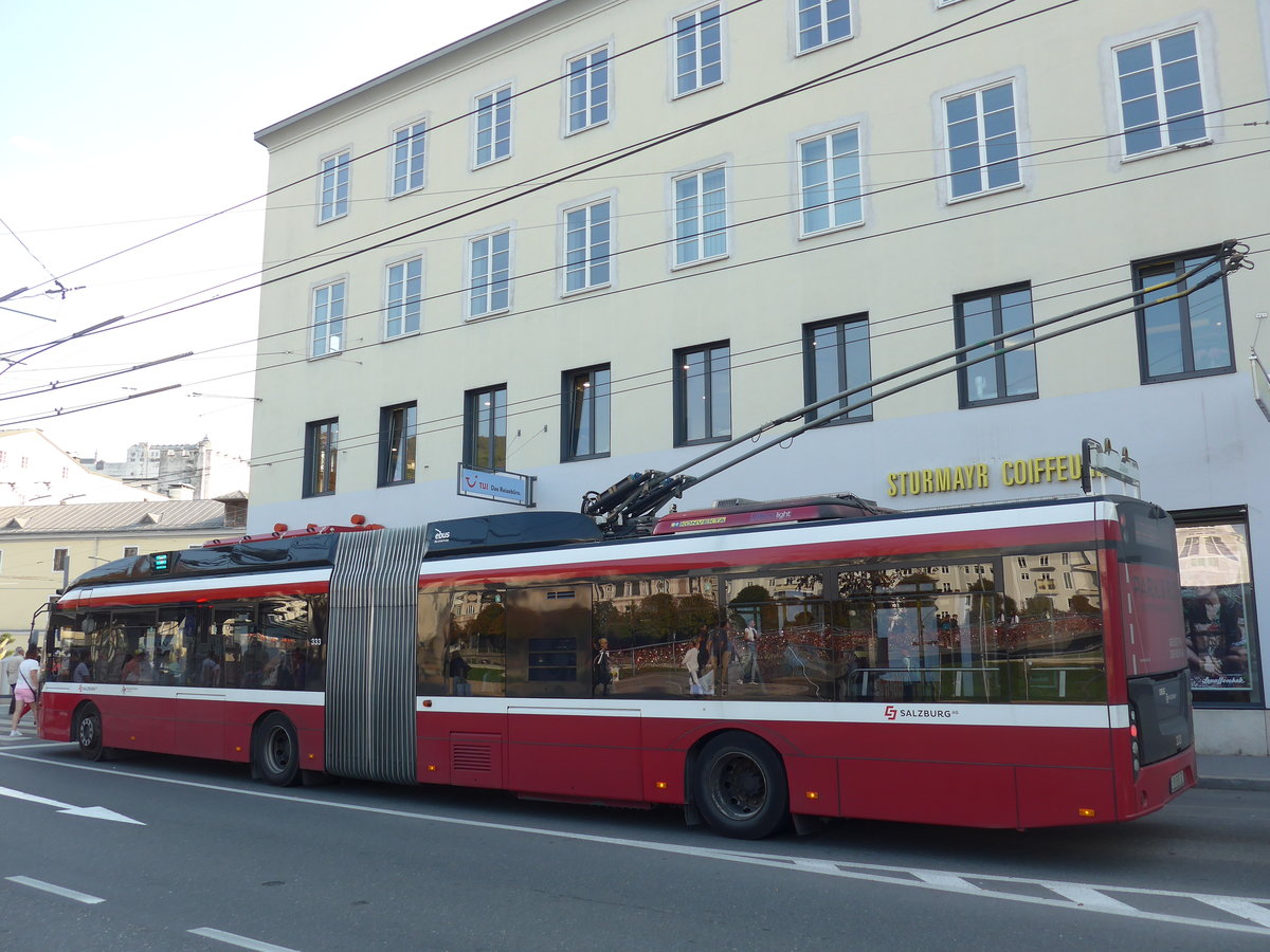 (197'331) - OBUS Salzburg - Nr. 333/S 896 SJ - Solaris Gelenktrolleybus am 13. September 2018 in Salzburg, Hanuschplatz