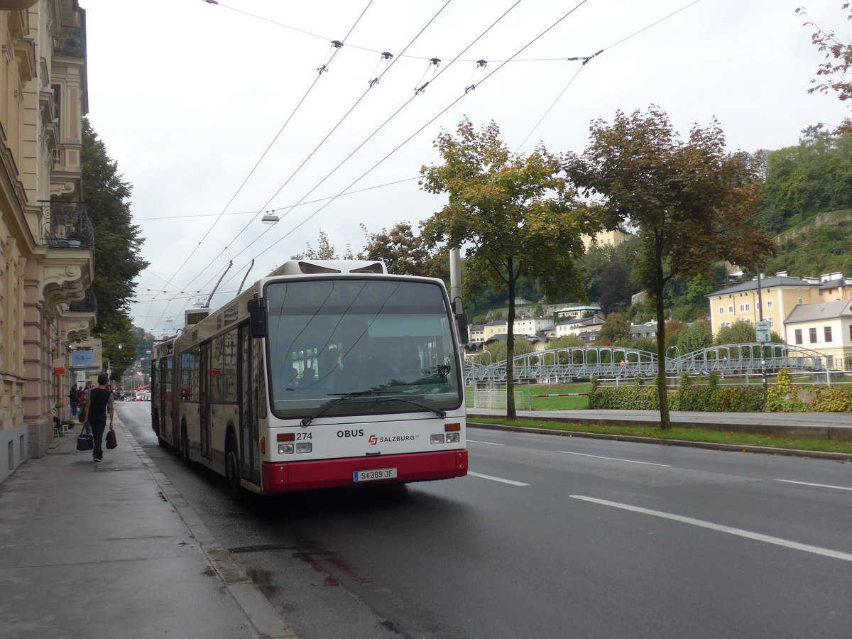 (197'525) - OBUS Salzburg - Nr. 274/S 369 JF - Van Hool Gelenktrolleybus (ex Nr. 0374) am 14. September 2018 in Salzburg, Mozartsteg