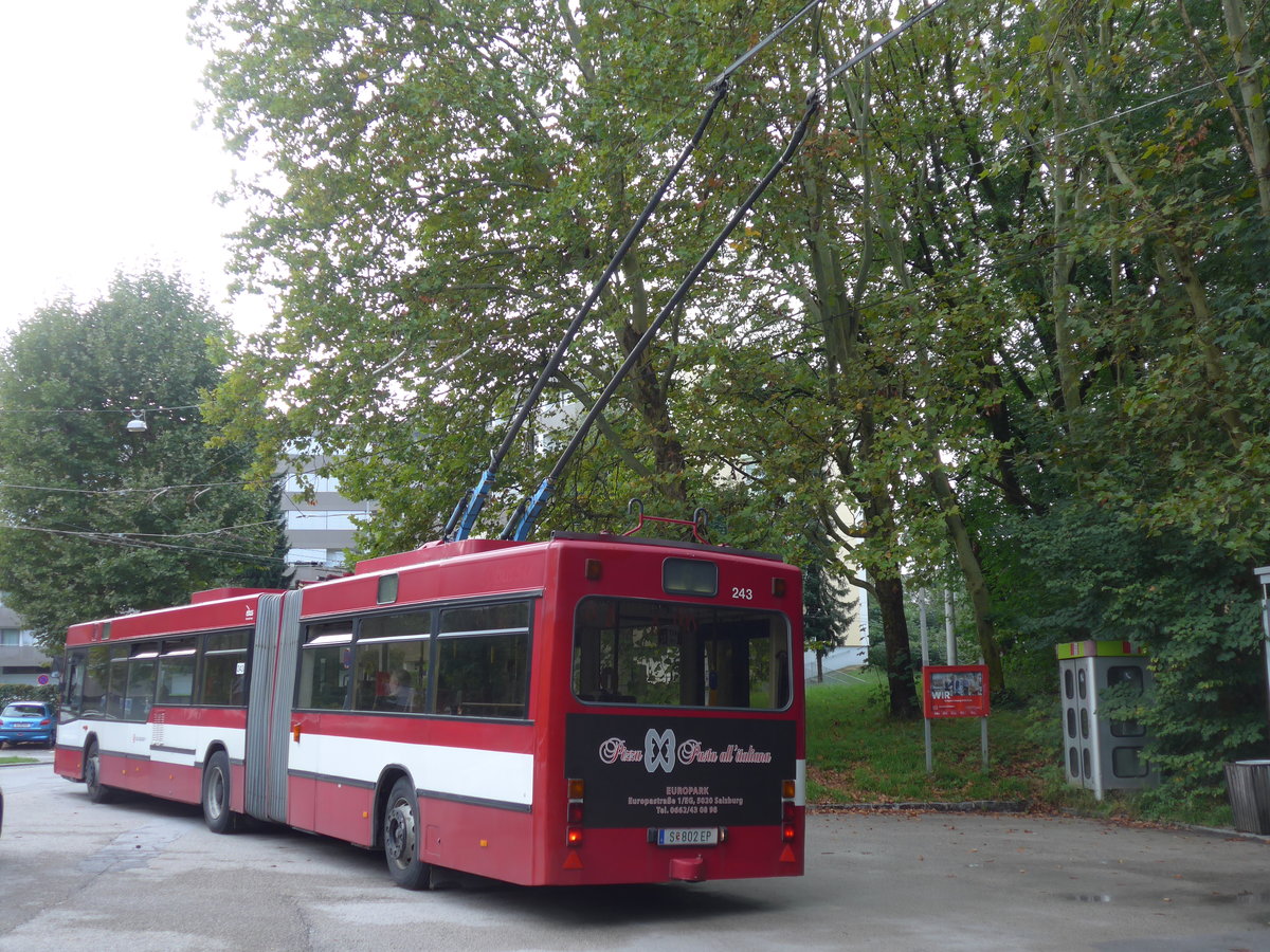 (197'540) - OBUS Salzburg - Nr. 243/S 802 EP - Grf&Stift Gelenktrolleybus (ex Nr. 9663) am 14. September 2018 in Salzburg, Itzling West