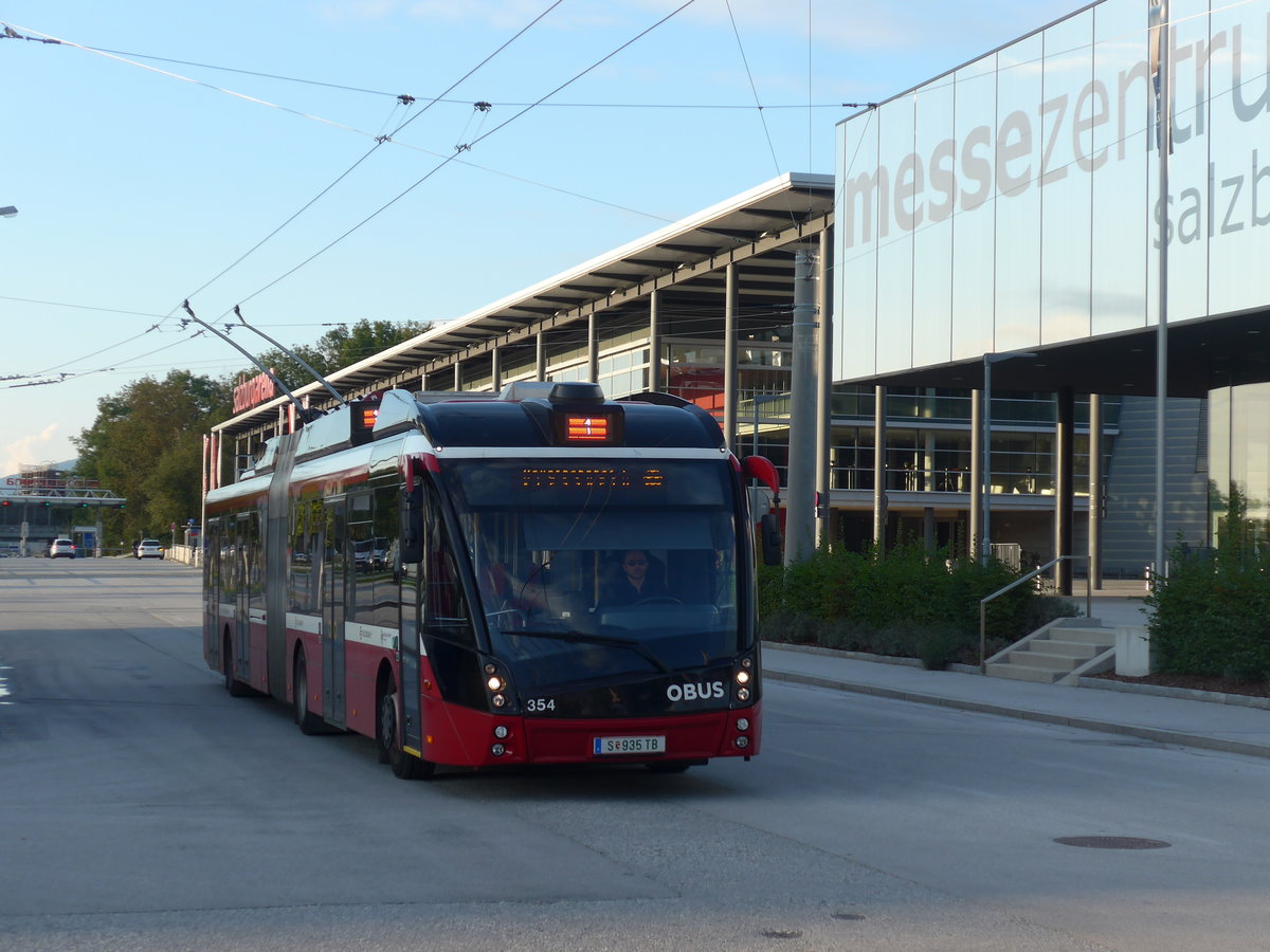 (197'573) - OBUS Salzburg - Nr. 354/S 935 TB - Solaris Gelenktrolleybus am 14. September 2018 in Salzburg, Messe