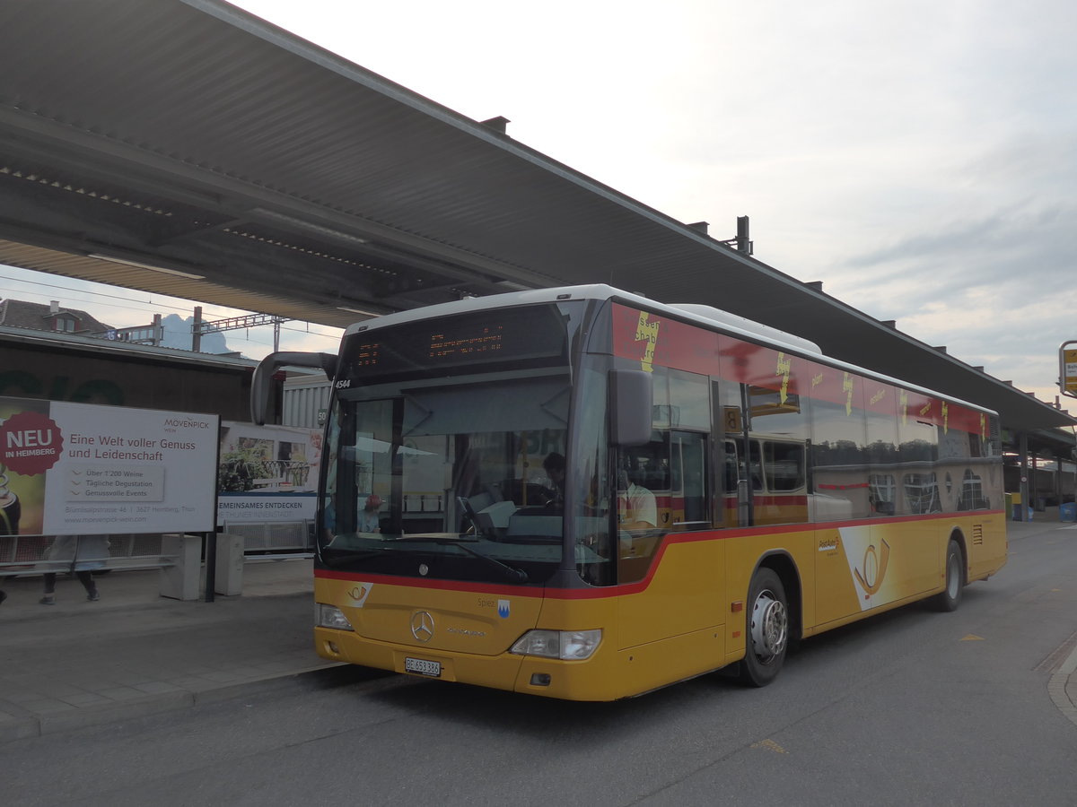 (197'882) - PostAuto Bern - BE 653'386 - Mercedes am 16. September 2018 beim Bahnhof Spiez