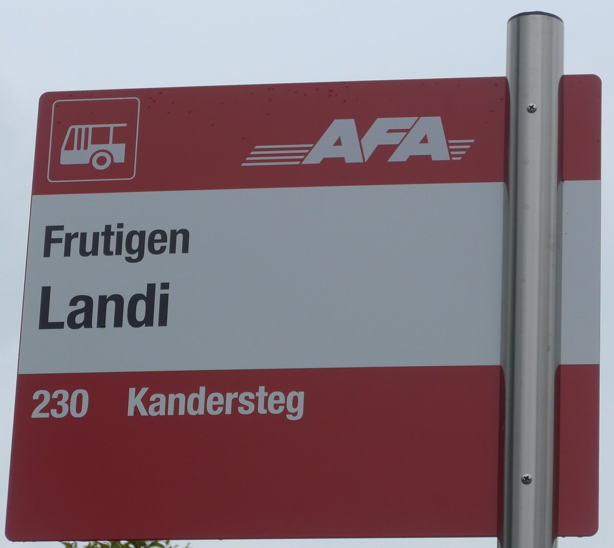 (198'073) - AFA-Haltestellenschild - Frutigen, Landi - am 1. Oktober 2018