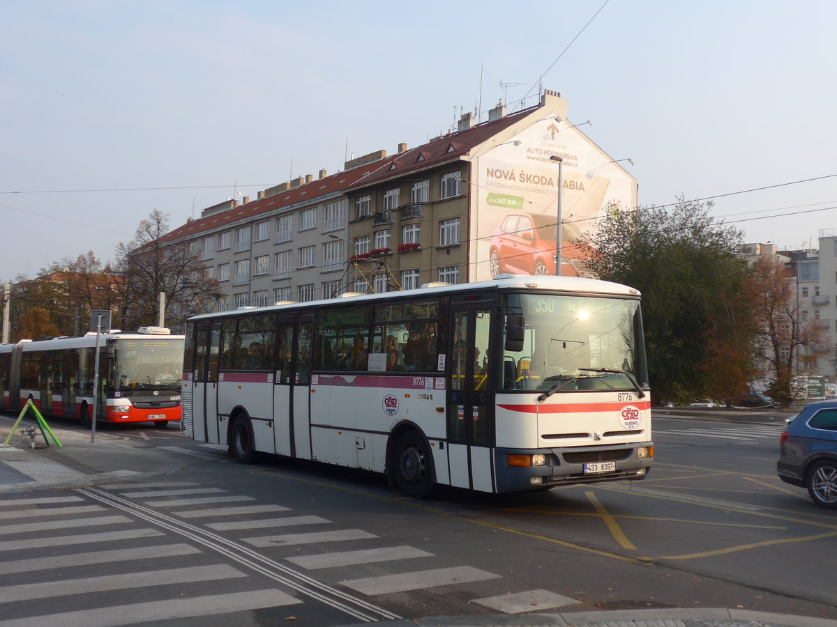 (198'484) - CSAD Kladno - Nr. 8776/4S3 8397 - Karosa am 19. Oktober 2018 in Praha, Dejvick