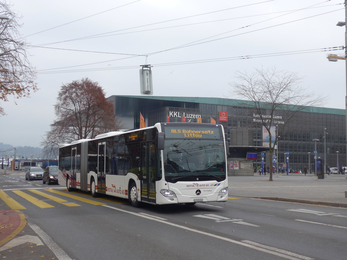 (199'383) - ARAG Ruswil - Nr. 50/LU 269'263 - Mercedes am 18. November 2018 beim Bahnhof Luzern