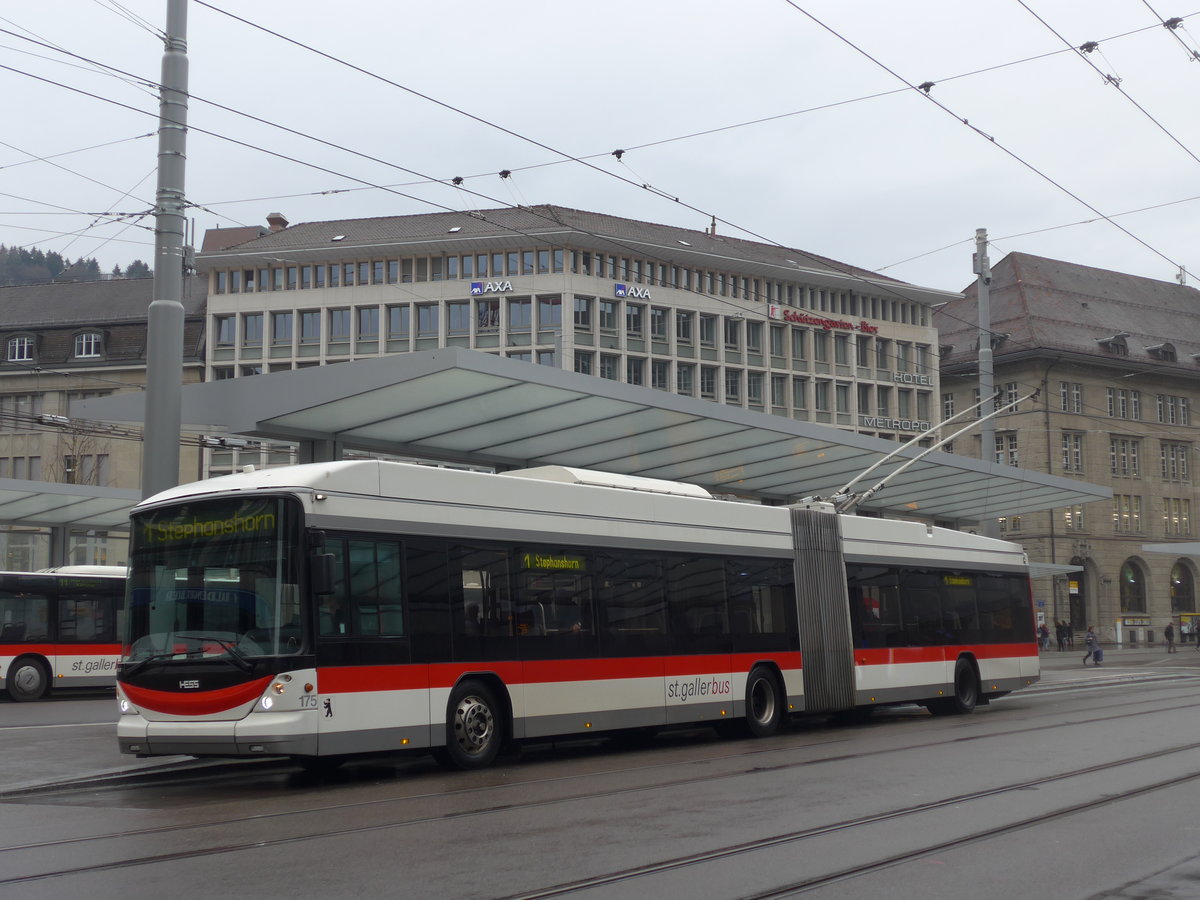 (199'480) - St. Gallerbus, St. Gallen - Nr. 175 - Hess/Hess Gelenktrolleybus am 24. November 2018 beim Bahnhof St. Gallen