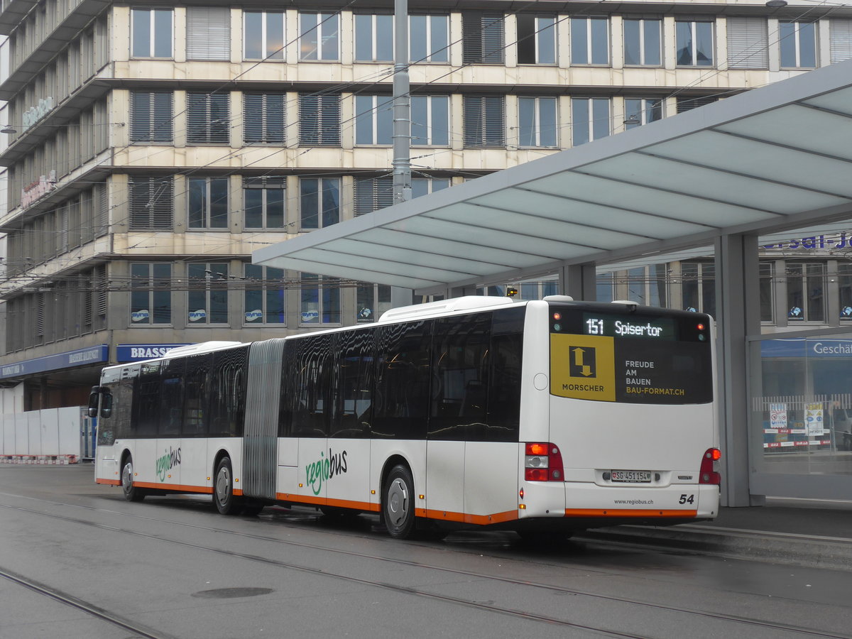 (199'490) - Regiobus, Gossau - Nr. 54/SG 451'154 - MAN am 24. November 2018 beim Bahnhof St. Gallen