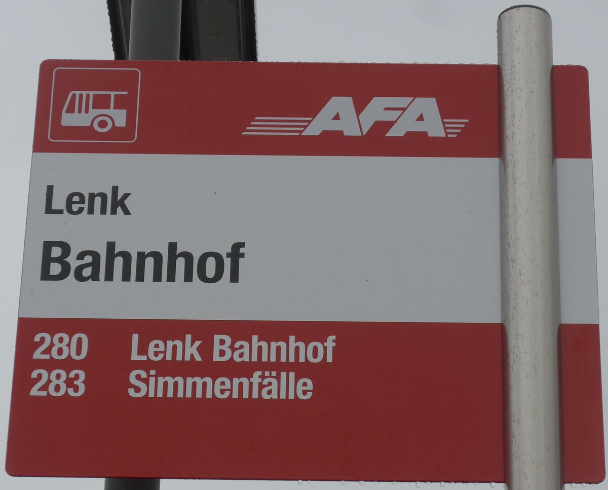 (199'617) - AFA-Haltestellenschild - Lenk, Bahnhof - am 26. November 2018