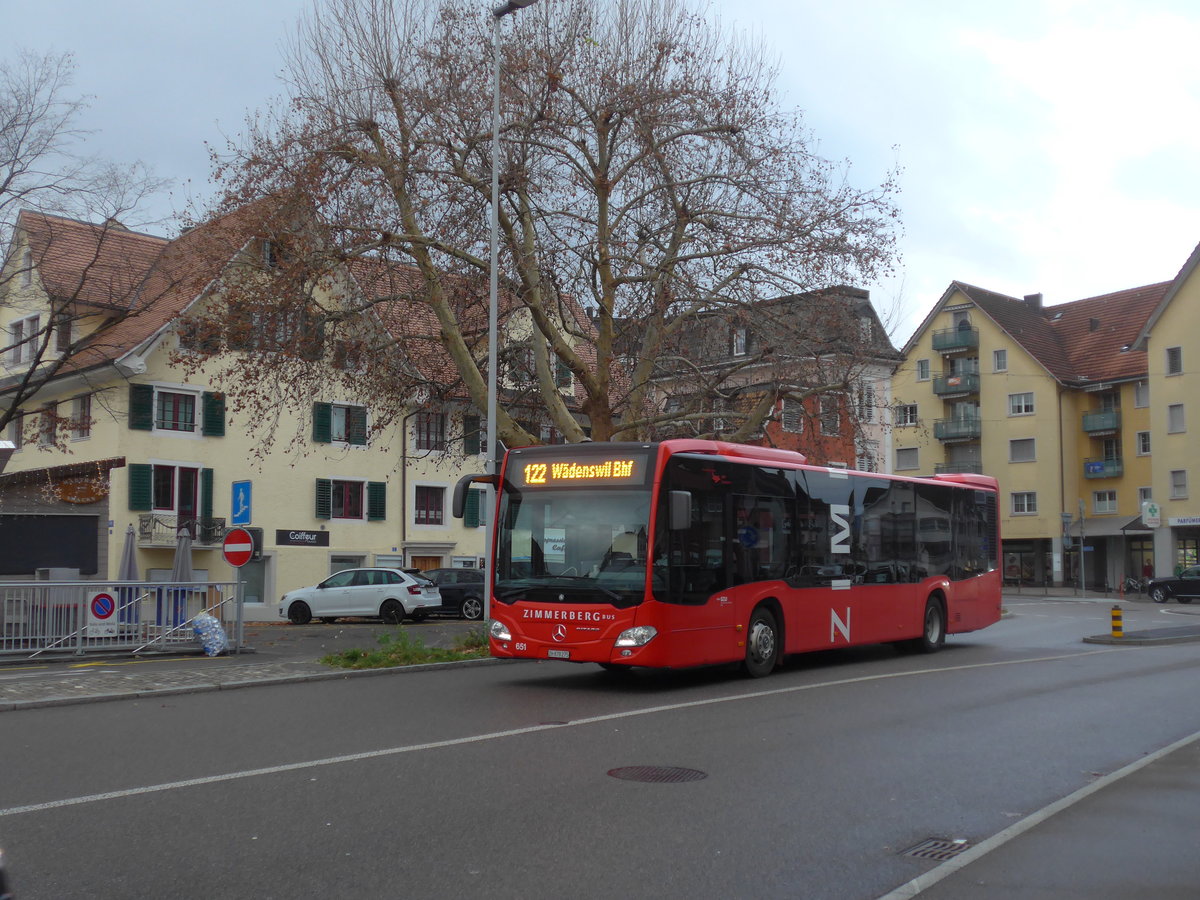 (199'788) - AHW Horgen - Nr. 651/ZH 878'275 - Mercedes am 8. Dezember 2018 beim Bahnhof Wdenswil