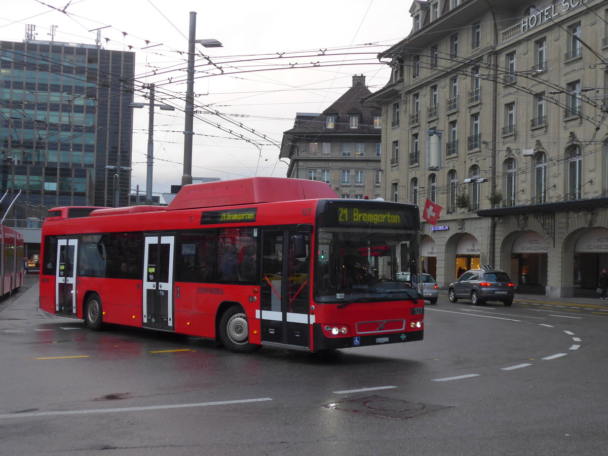 (199'936) - Bernmobil, Bern - Nr. 127/BE 624'127 - Volvo am 10. Dezember 2018 beim Bahnhof Bern