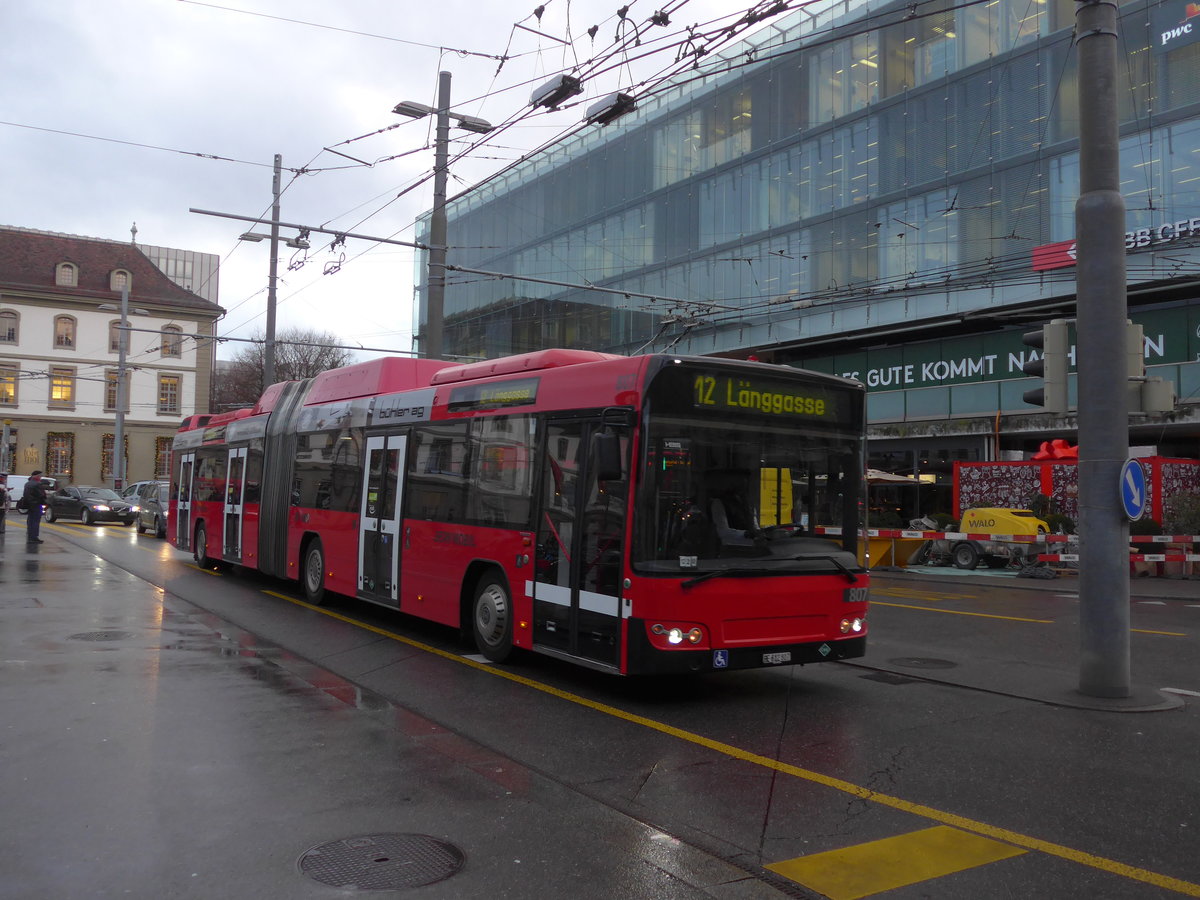 (199'944) - Bernmobil, Bern - Nr. 807/BE 612'807 - Volvo am 10. Dezember 2018 beim Bahnhof Bern