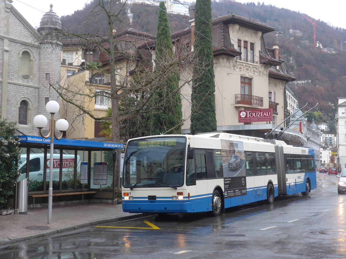 (200'031) - VMCV Clarens - Nr. 1 - Van Hool Gelenktrolleybus am 17. Dezember 2018 in Montreux, Casino