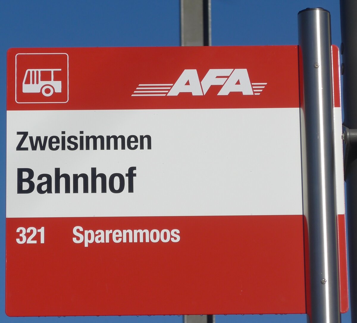 (200'219) - AFA-Haltestellenschild - Zweisimmen, Bahnhof - am 25. Dezember 2018