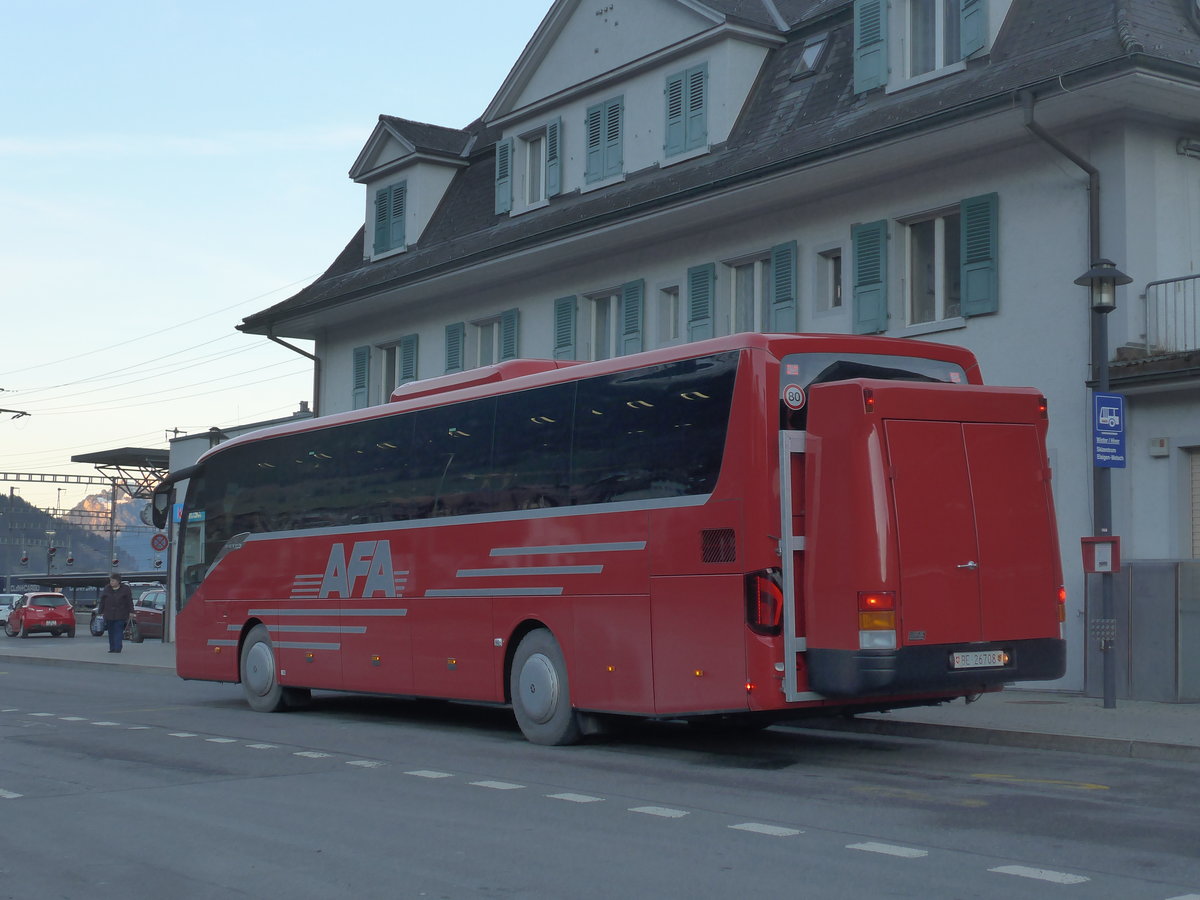 (200'246) - AFA Adelboden - Nr. 26/BE 26'708 - Setra am 25. Dezember 2018 beim Bahnhof Frutigen