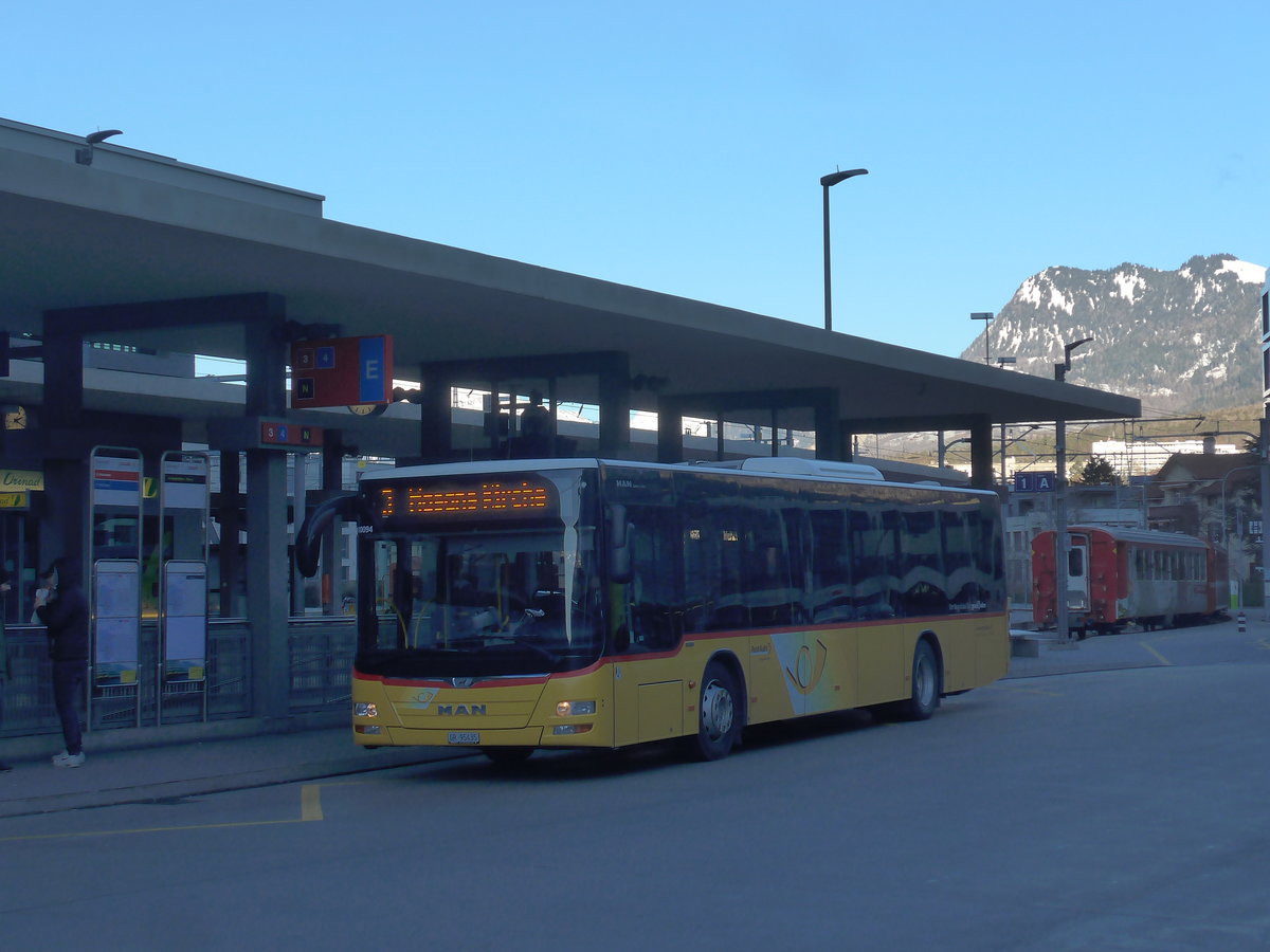 (200'314) - Dnser, Trimmis - GR 95'435 - MAN am 26. Dezember 2018 beim Bahnhof Chur