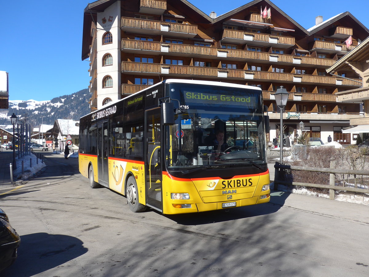 (201'691) - PostAuto Bern - BE 535'079 - MAN/Gppel (ex Nr. 217; ex RBS Worblaufen Nr. 217) am 17. Februar 2019 beim Bahnhof Gstaad