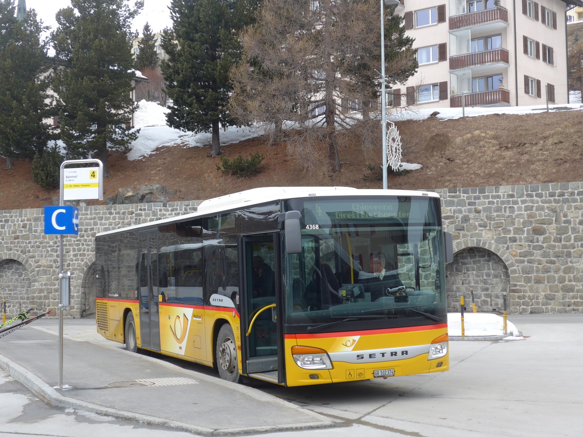 (202'041) - PostAuto Graubnden - GR 102'374 - Setra am 10. Mrz 2019 beim Bahnhof St. Moritz