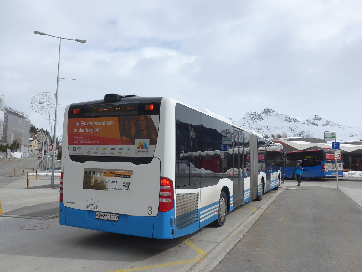 (202'074) - RTB Altsttten - Nr. 3/SG 292'107 - Mercedes am 10. Mrz 2019 beim Bahnhof St. Moritz